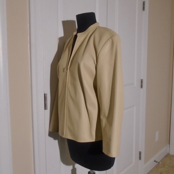 ANN TAYLOR 100% Leather Moto Jacket M Vanilla - Picture 3 of 10